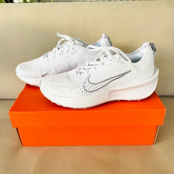 Nike Interact Run Sneakers - Picture 4 of 12